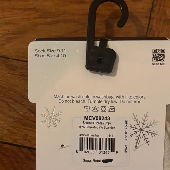 NWT MeMoi Holiday Squirrel Print Socks - Gray - Picture 5 of 5